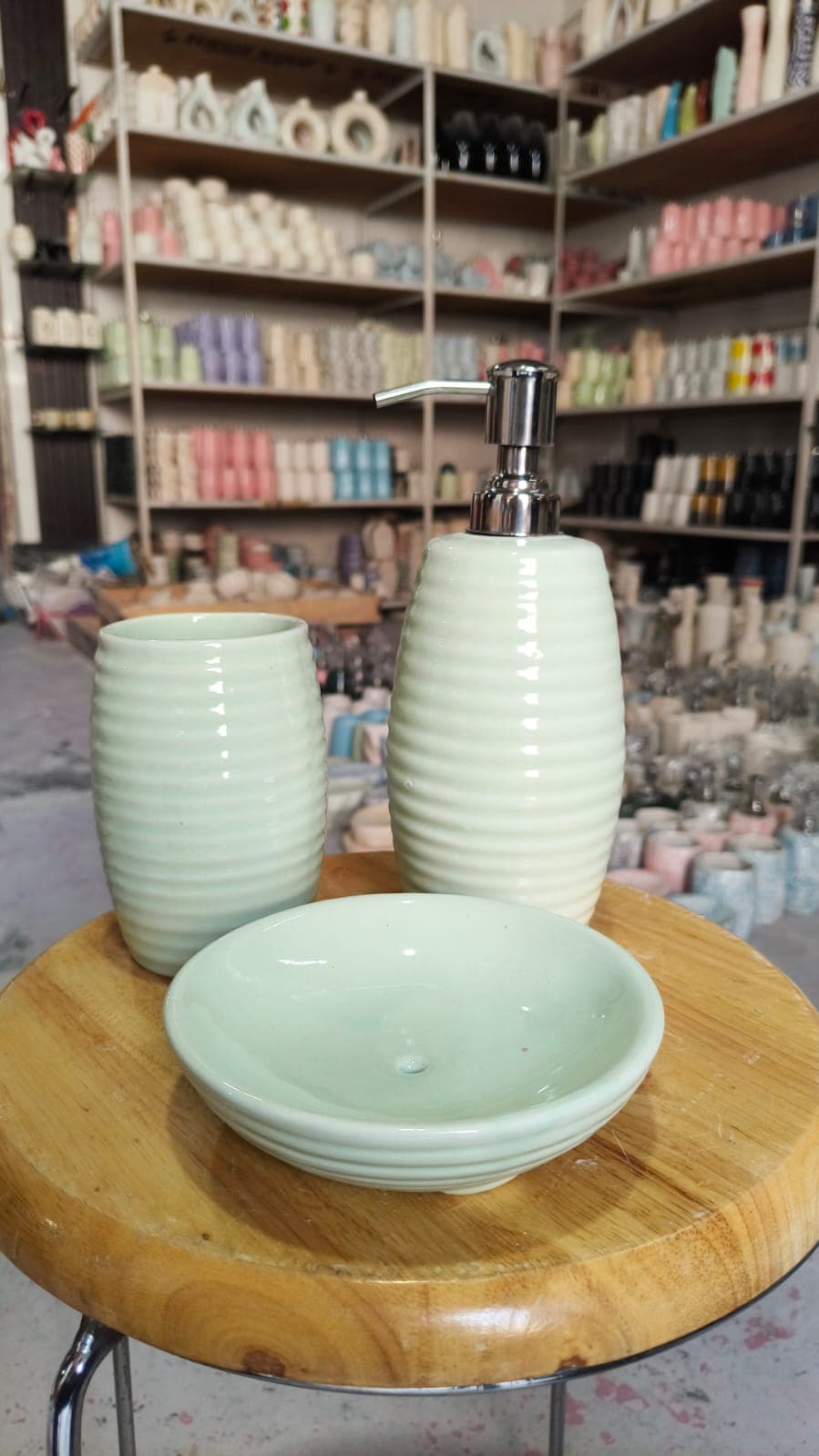 Mint Ribbed Bathroom Set